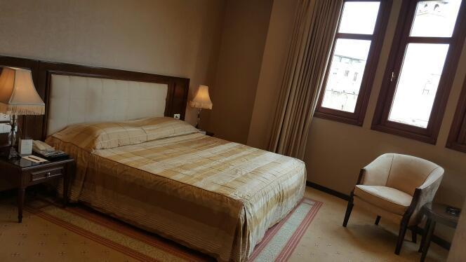 Etoile Suites Boutique Hotel Downtown ベイルート エクステリア 写真